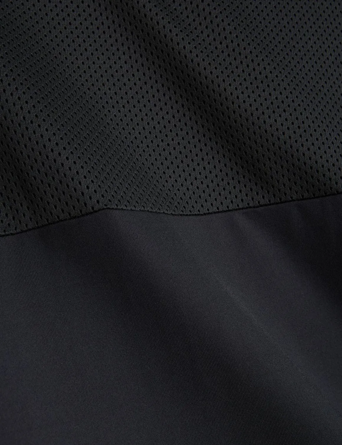 Besesaka Vuxen Mesh T-Shirt