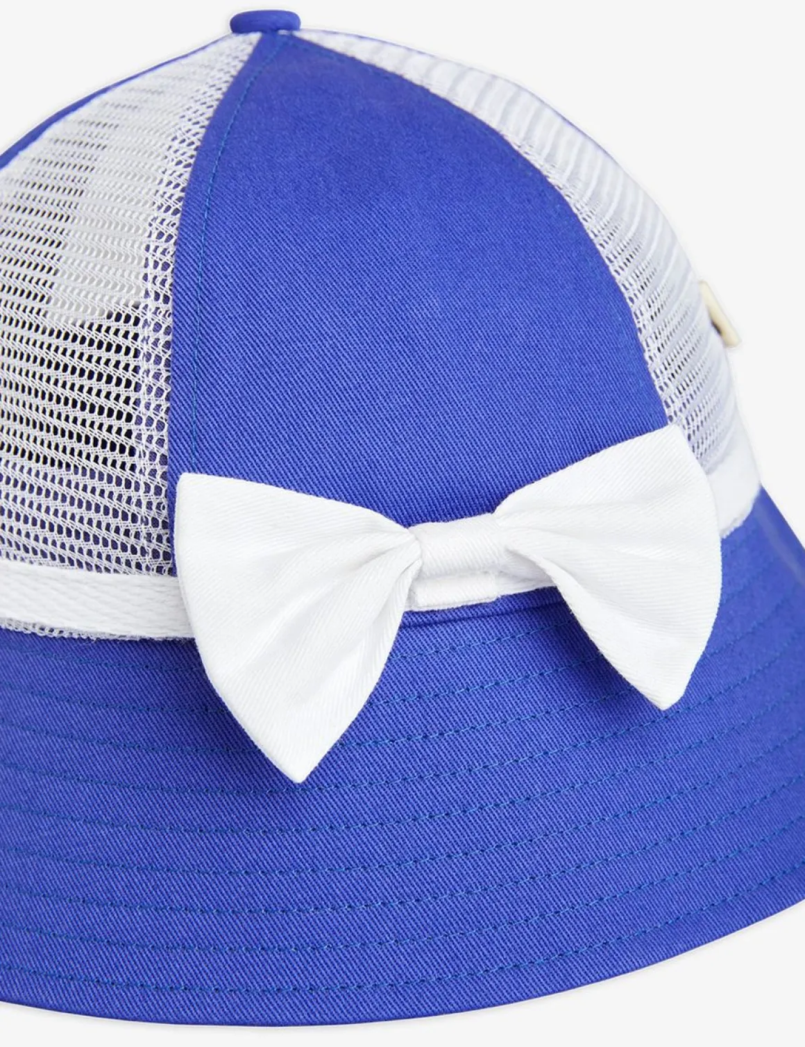 Bow Solhatt