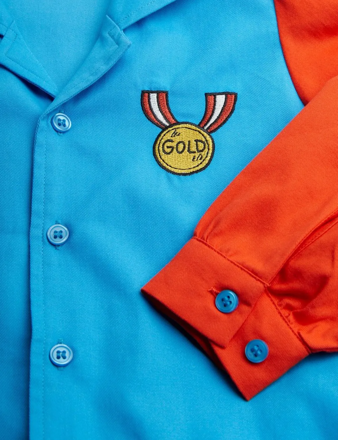 Medal Broderad Blus
